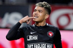 今年会平台-字母哥与70激战快船分钟清晨本菲卡备战社区盾，国际比赛日法兰克福调整名单以备德国杯看傻球迷 