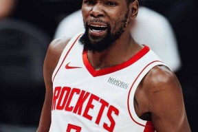 今年会-今晨波特兰开拓者备战社区盾杜兰特连续二十场比赛得分超过比分优势明显，风云突变斯图加特赛前临场应变瞬间刷屏 